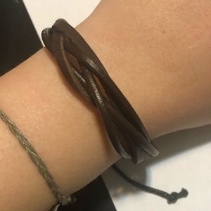 Brown braided leather bracelet